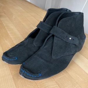 Donald J. Pliner Berle Booties